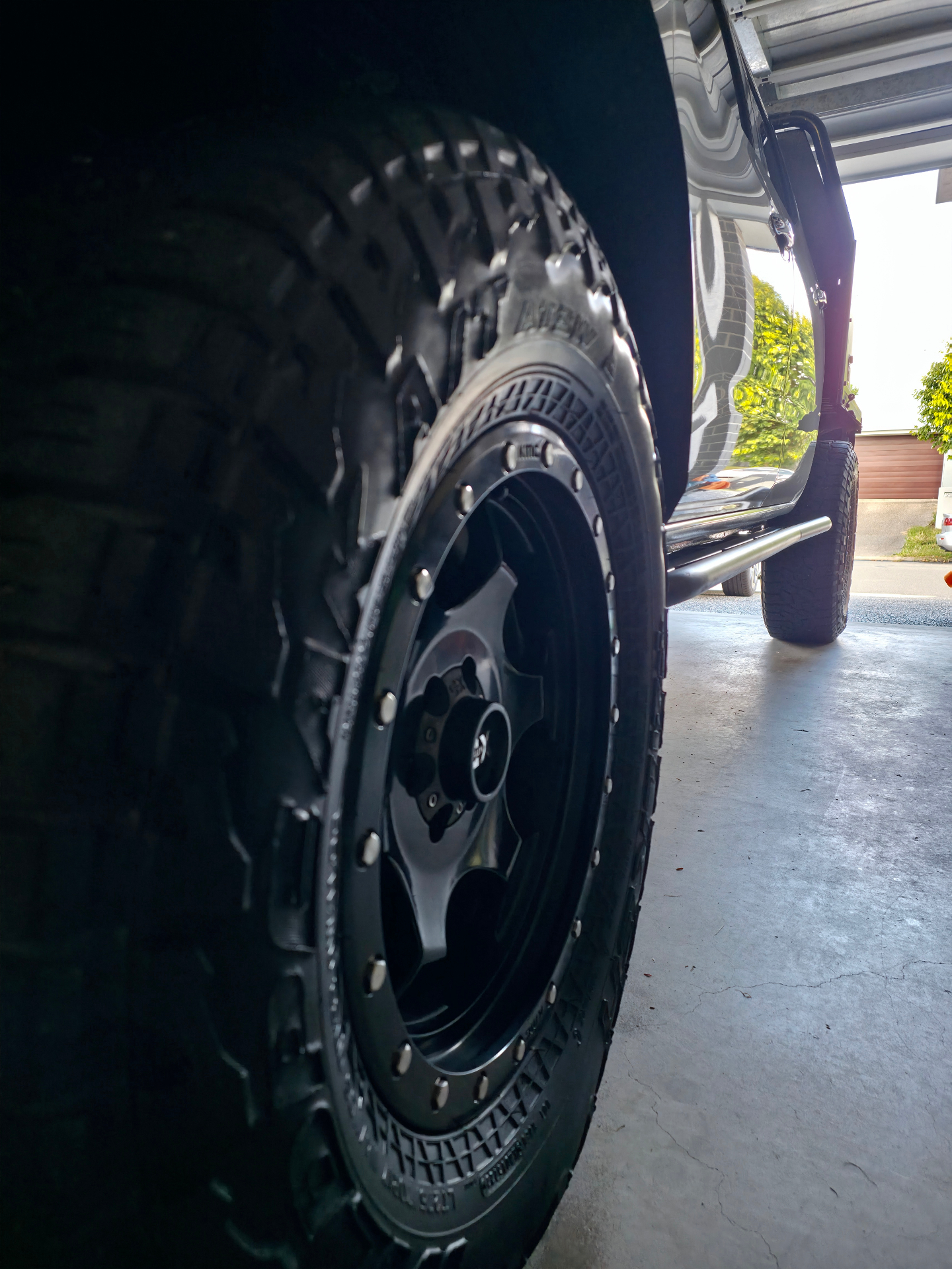 Navara beadlock wheel close-up — Pitts Automotive Studio