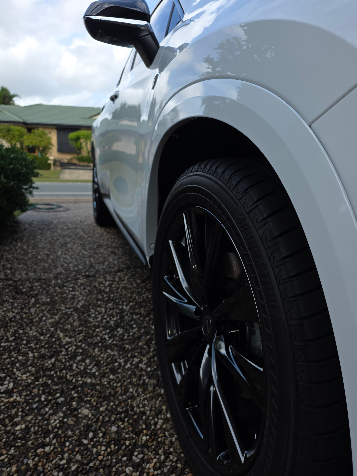 Lexus wheel detail — Pitts Automotive Studio